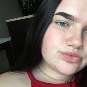 Meet your Posher, Abbie